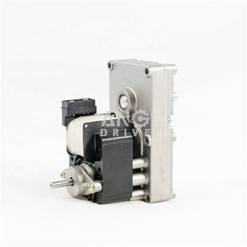 Modur asyncronig polyn cysgodol